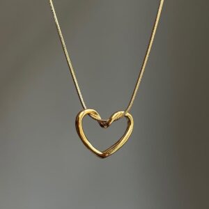 Twisted Heart Pendent